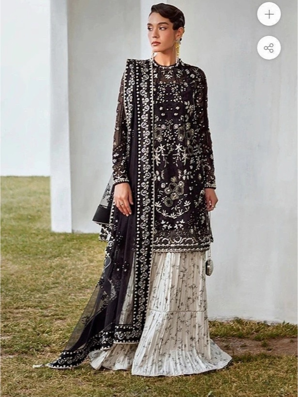 Suffuse PK  ALIYYAH outfit
